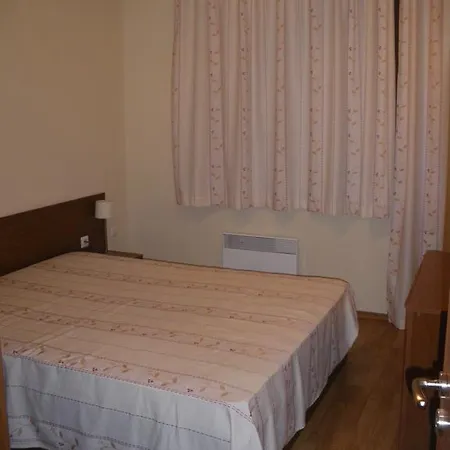 Apartament Kamena *